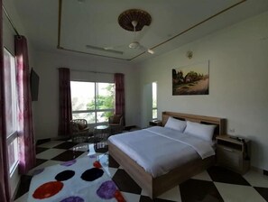 7 bedrooms, iron/ironing board, WiFi - Valley Guest Villa,  7 bedrooms with private bathroom. (Al Hamra)