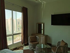 Interior - Valley Guest Villa,  7 bedrooms with private bathroom. (Al Hamra)