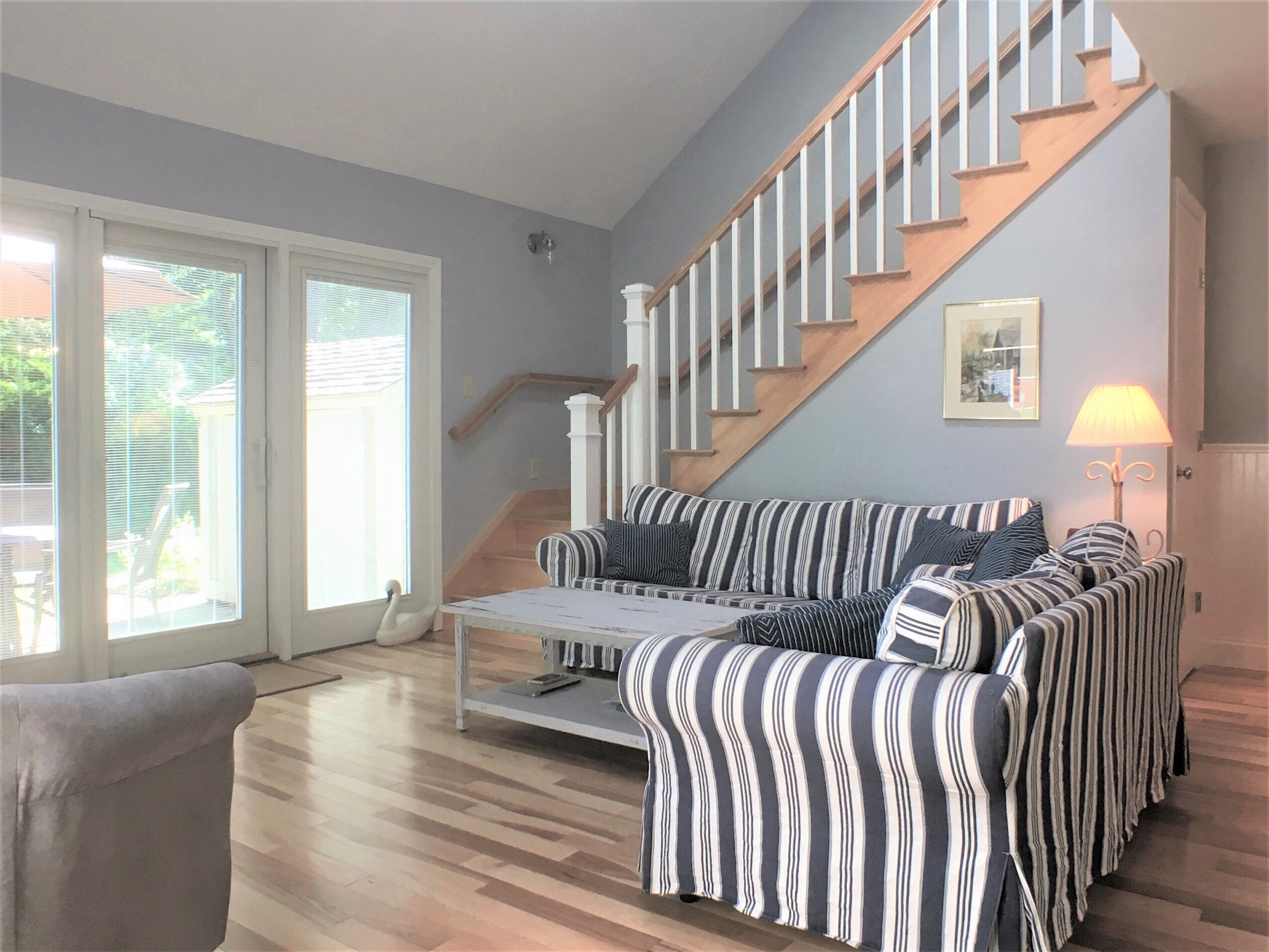 This Trevor has a straight stair case and lies 300 feet from the Fletcher Pools & Tennis Courts.