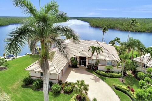 Private Half Acre Waterfront Estate