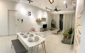Interior - To feel at Home, Stay at Cozy Home (Georgetown)
