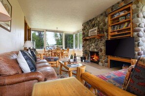 تلفزيون، مدفأة