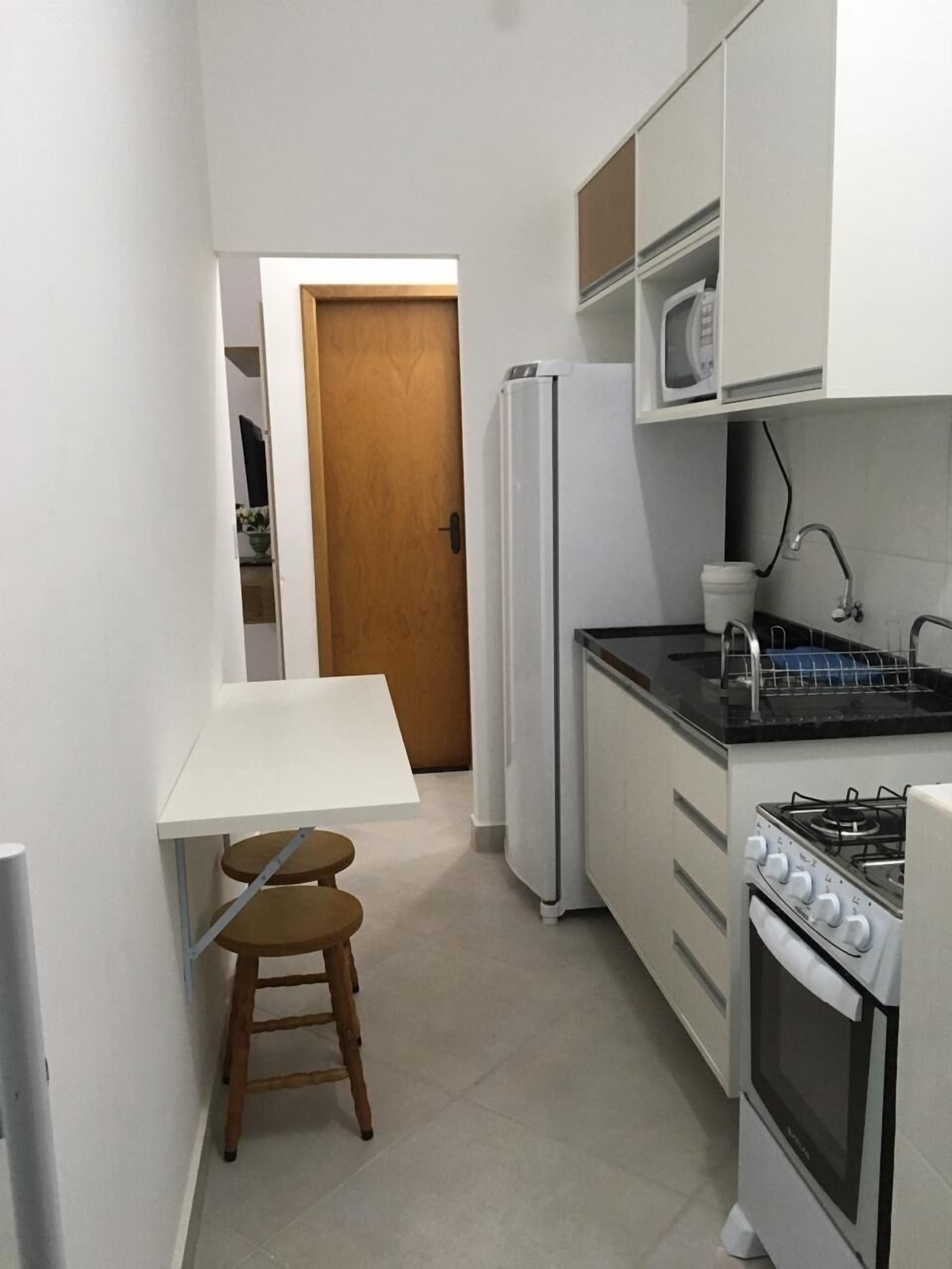 Ap 305: 800m Maranduba beach, individual barbecue, led TV, garage 