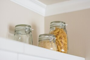 Food and drink - Single apartment trust at Köln Messe Bonn Phantasialand (Dersdorf)