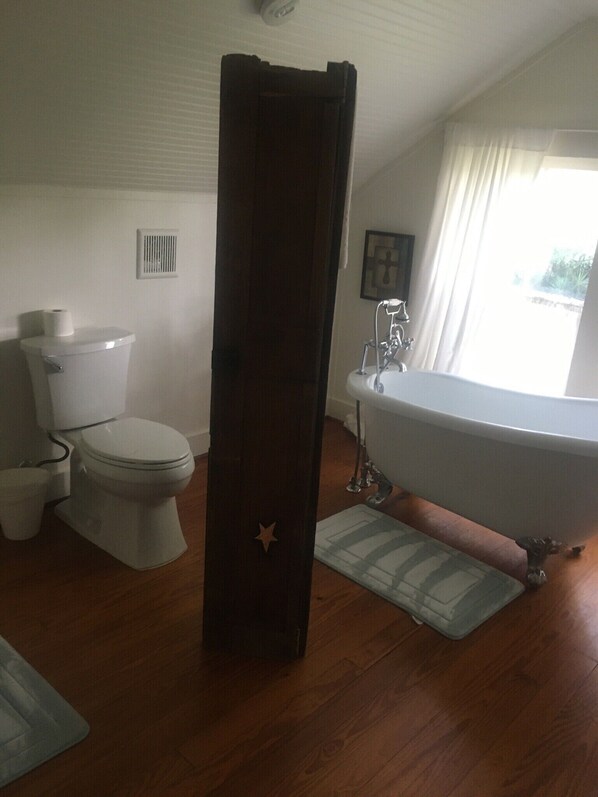 Hair dryer, towels