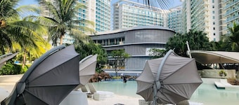 Tropical Vibe 1BR 🌴🌞