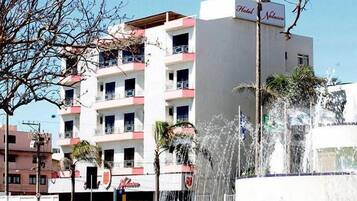 Fachada da propriedade