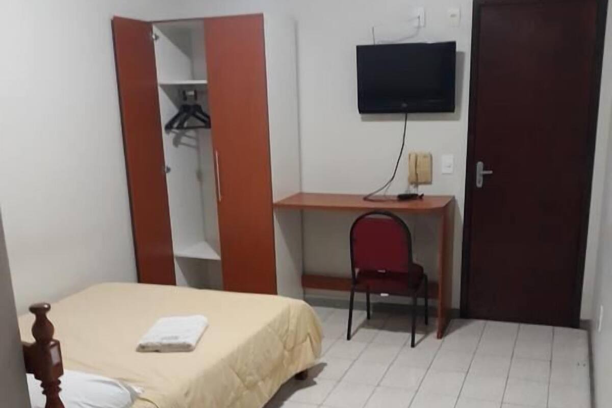 Minibar, desk, blackout drapes, WiFi (free)