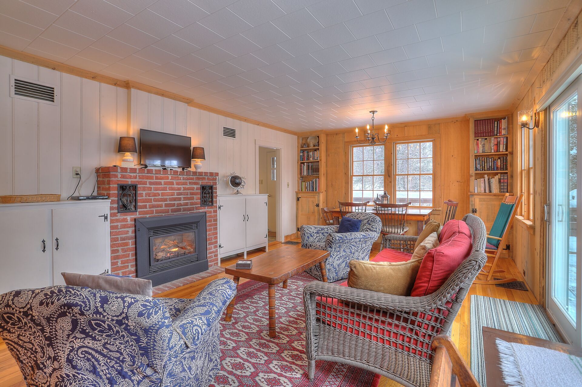 Balsam Heights - Recently renovated home on the Bald Mountain Road