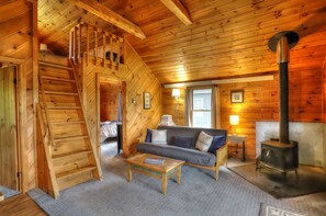 TV - Hunter Cove Cabin #3 in the Hunter Cove Cabins Community (Rangeley)
