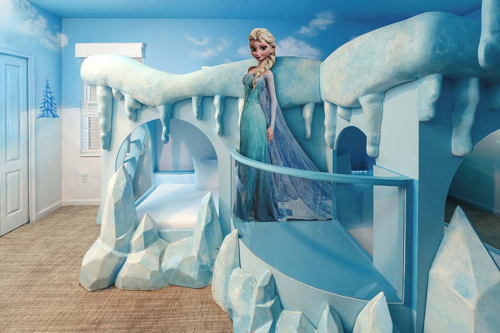 Dreamy Villa Near Parks w/ Ice Castle & Under Sea BRs, Theater, Game Loft, Pool