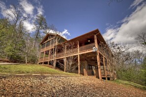 Exterior - Bearing Haus - Aska Adventure Area, 10 minutes from Blue Ridge (Blue Ridge)