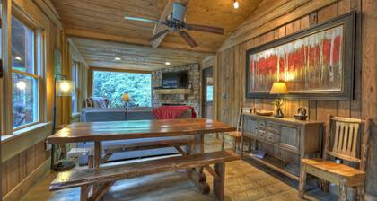 Hothouse Hideaway - Mineral Bluff