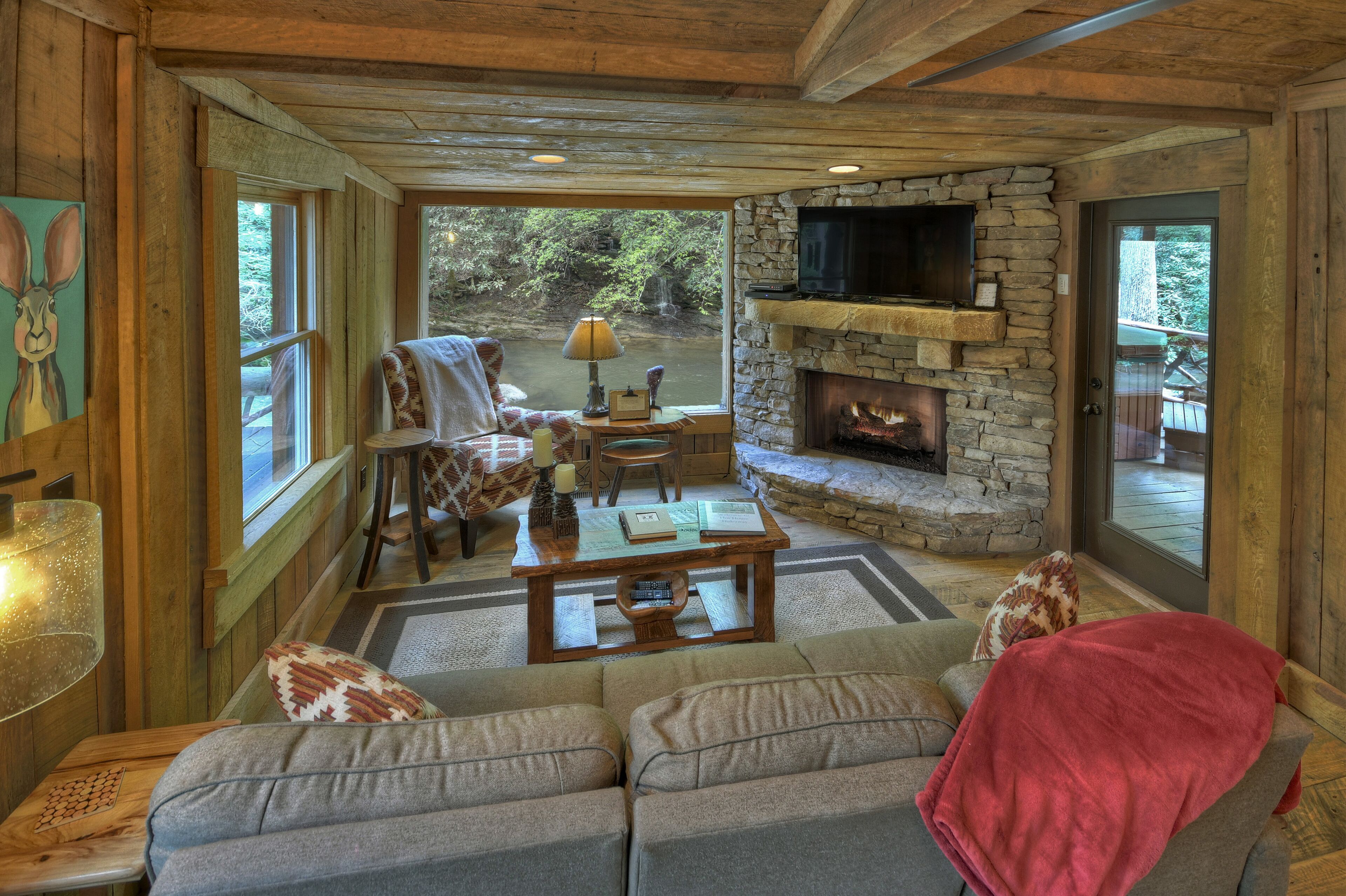 Hothouse Hideaway - Mineral Bluff