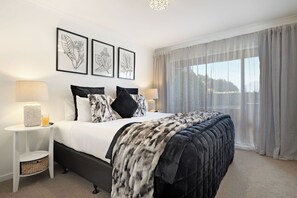 2 quartos, ferros/tábuas de passar roupa, berço de viagem, Wi-Fi