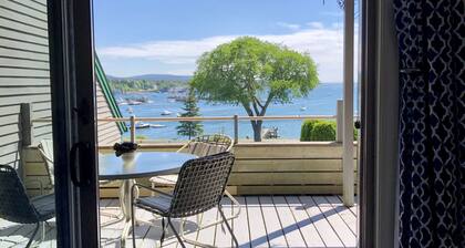 Best views on MDI - 2 bedroom 2 bath condo - waterfront with in ground pool