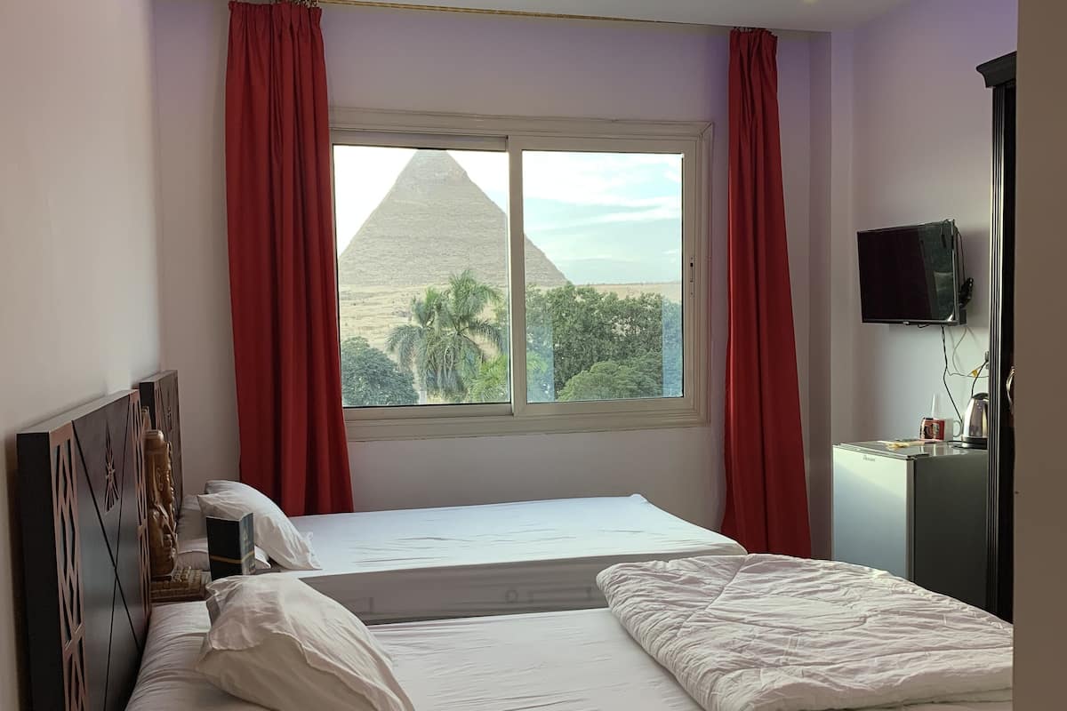 Egyptian cotton sheets, premium bedding, pillowtop beds, in-room safe