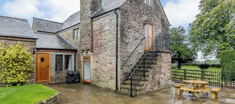 The Old Granary - UK12135
