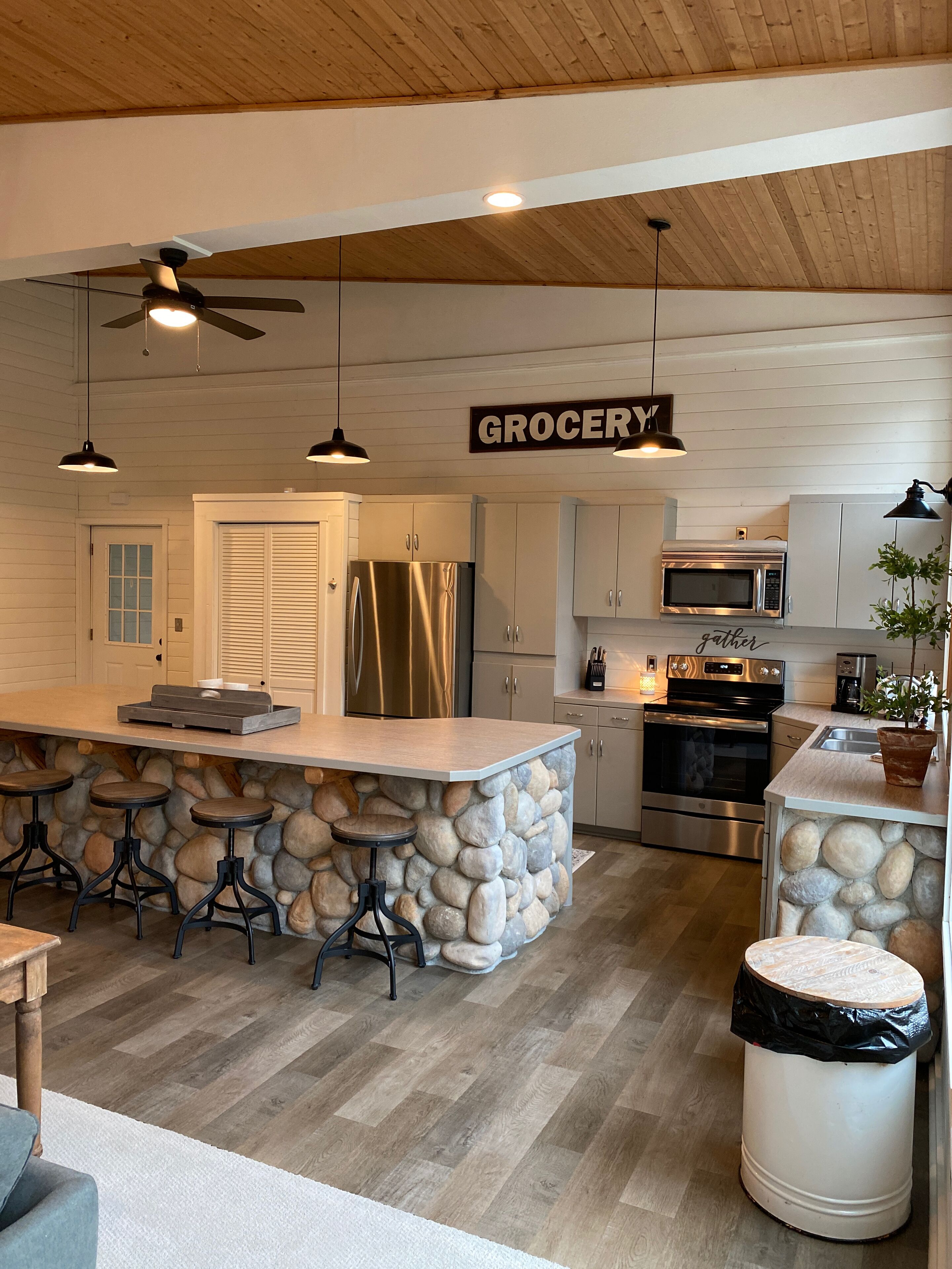 Modern Farmhouse in Wine Country.