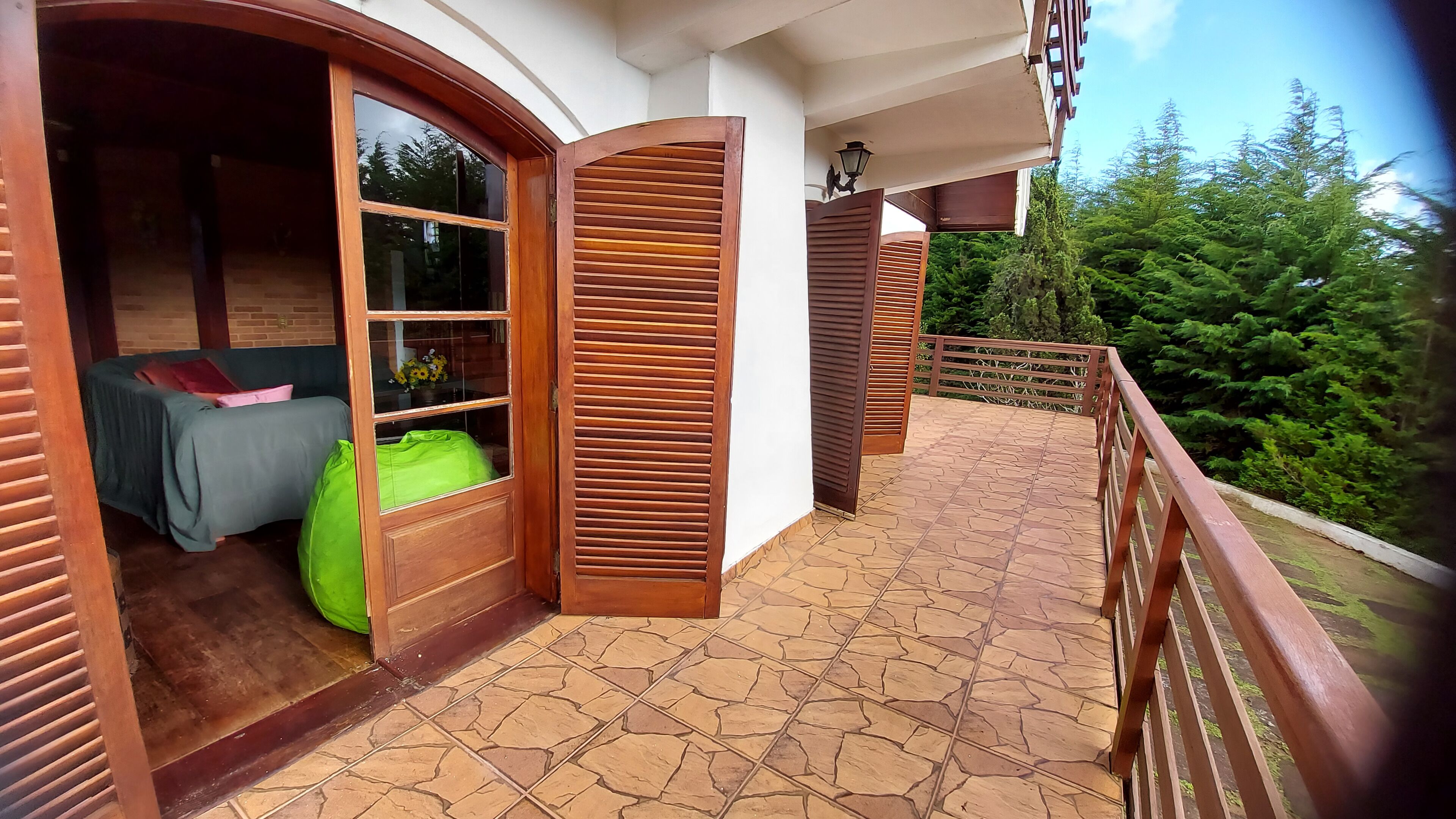 House with 05 Suites - High Mountain, Beautiful View, Nature and Tranquility