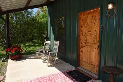Cherry Creek Cabin Secluded on a Private Rranch