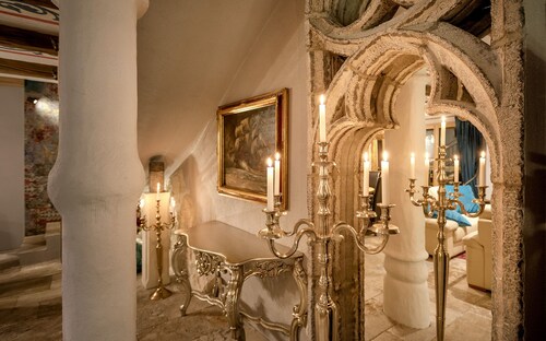 Luxury Palazzo* in Hvar Town Center