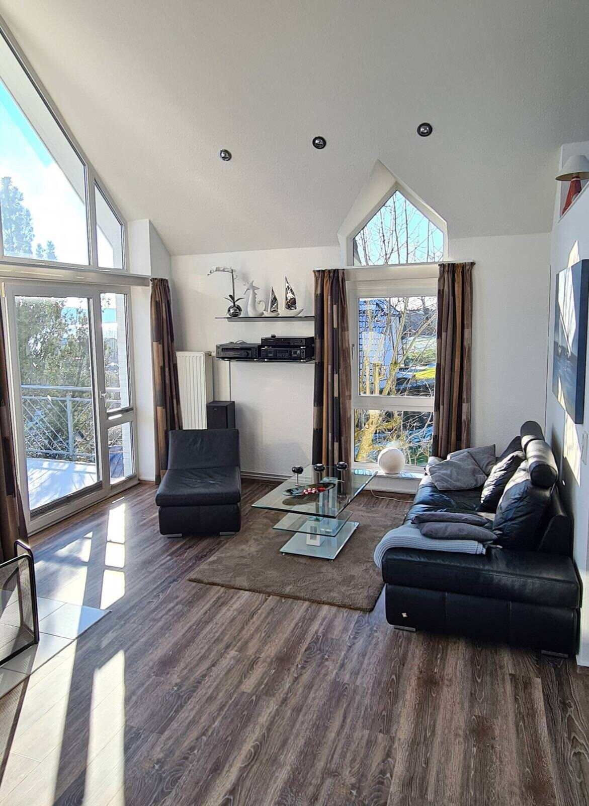 Bücher, Stereoanlage