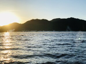 Beach - Ponderosa Cabin - 6 Bed/2 Bath  (Loon Lake)