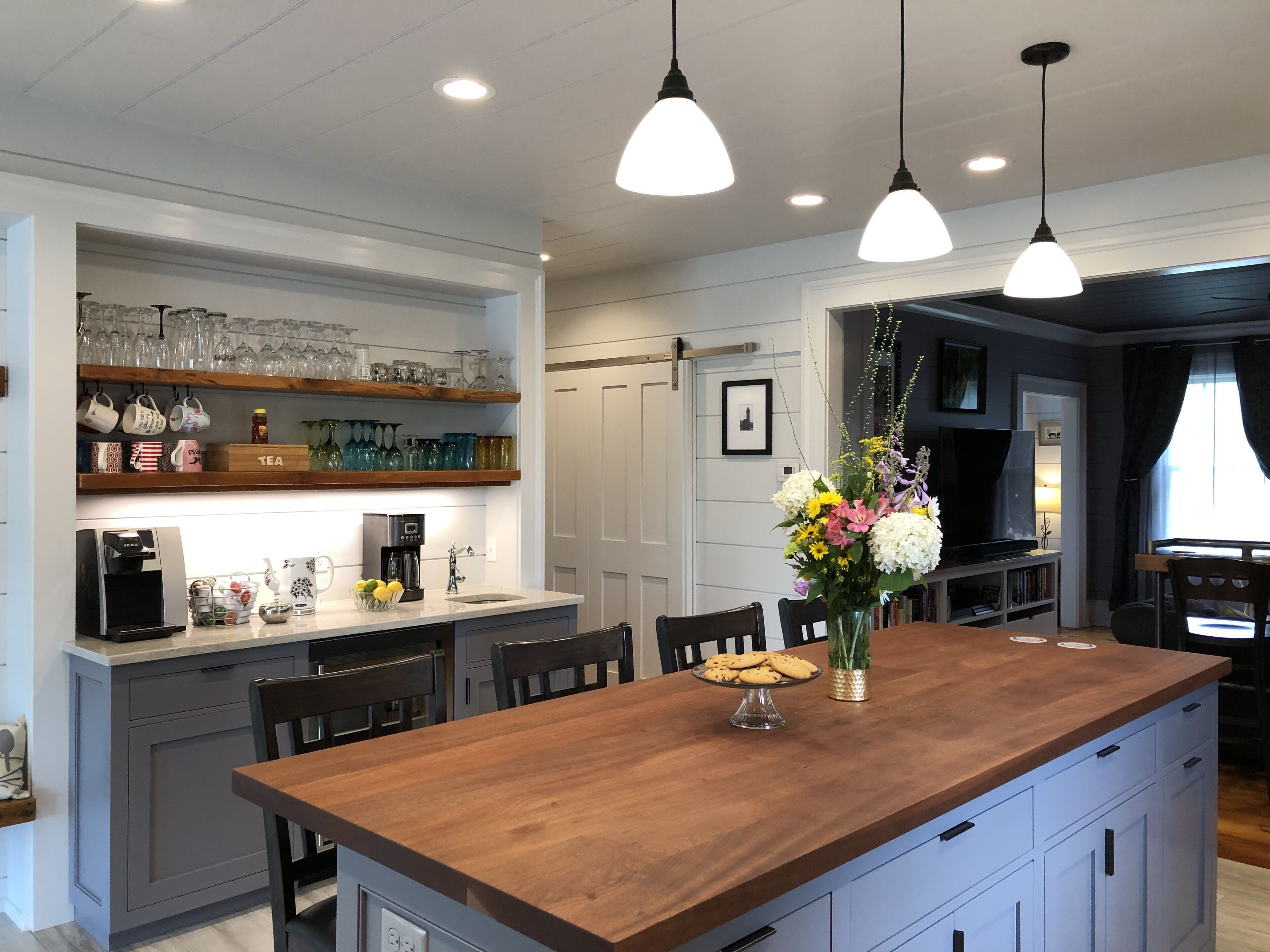 The Losee House w/ sauna, No pets