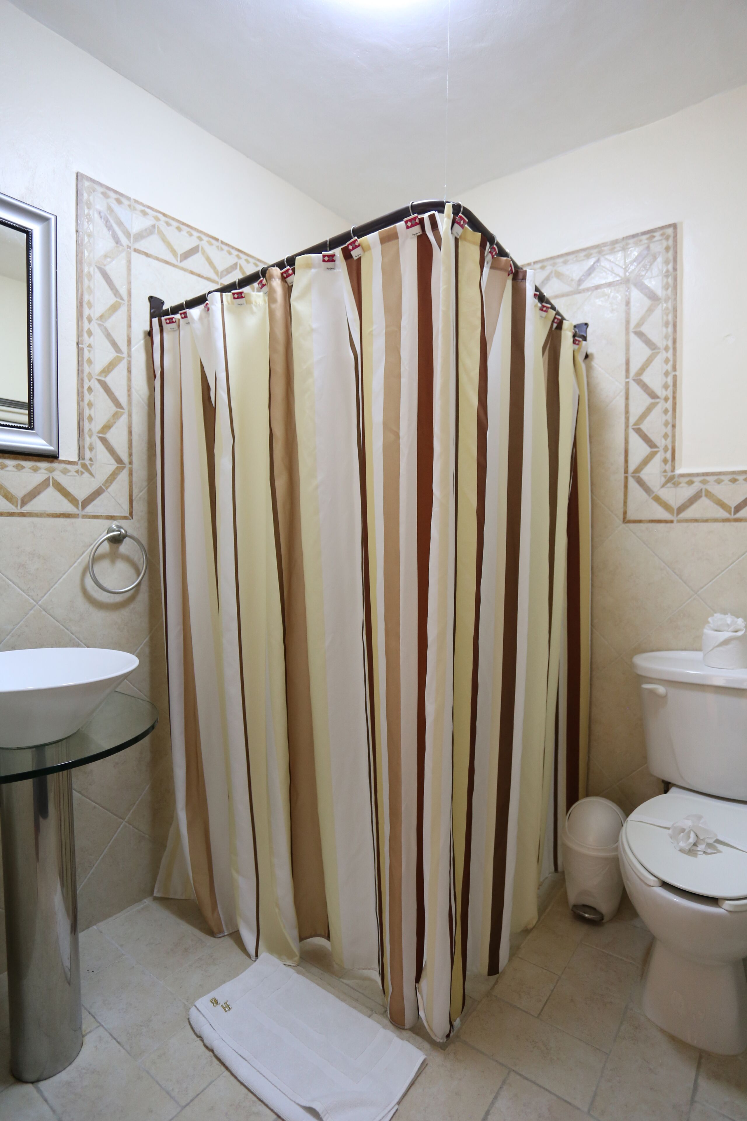 Hotel Bucaneros - Junior Suite with Balcony and Full Kitchen