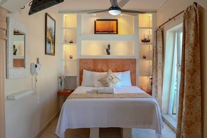 1 chambre, fer et planche Ă repasser, Wi-Fi gratuit, draps fournis