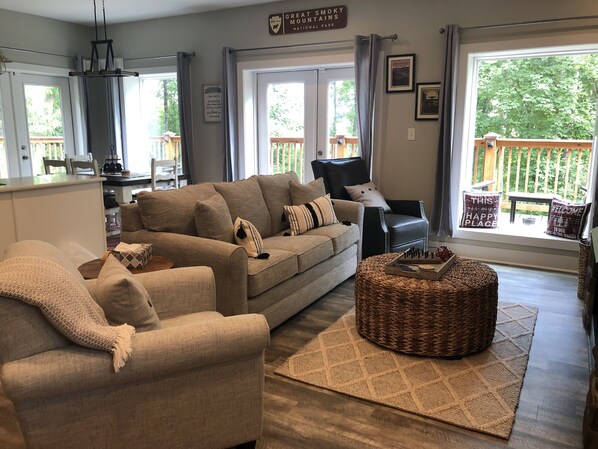 Smart TV, fireplace, video games, DVD player