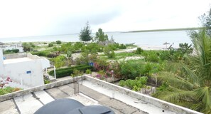Property grounds - Senegal natural, for lovers of fishing, calm and authentic nature. (DIONEWAR)