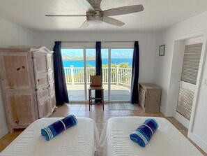 4 chambres, fer et planche à repasser, Wi-Fi gratuit, draps fournis