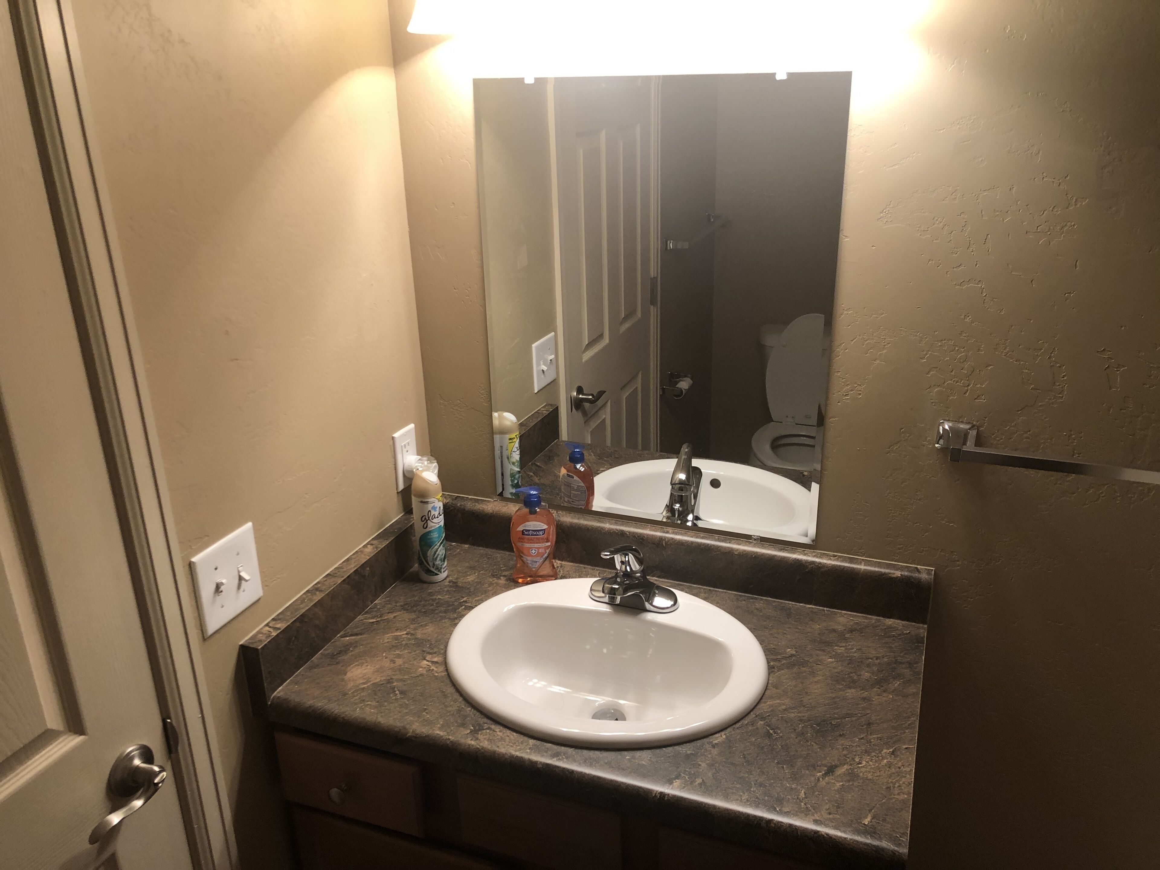 LOCATION?  As central as it gets for the perfect Grand Junction vacation!