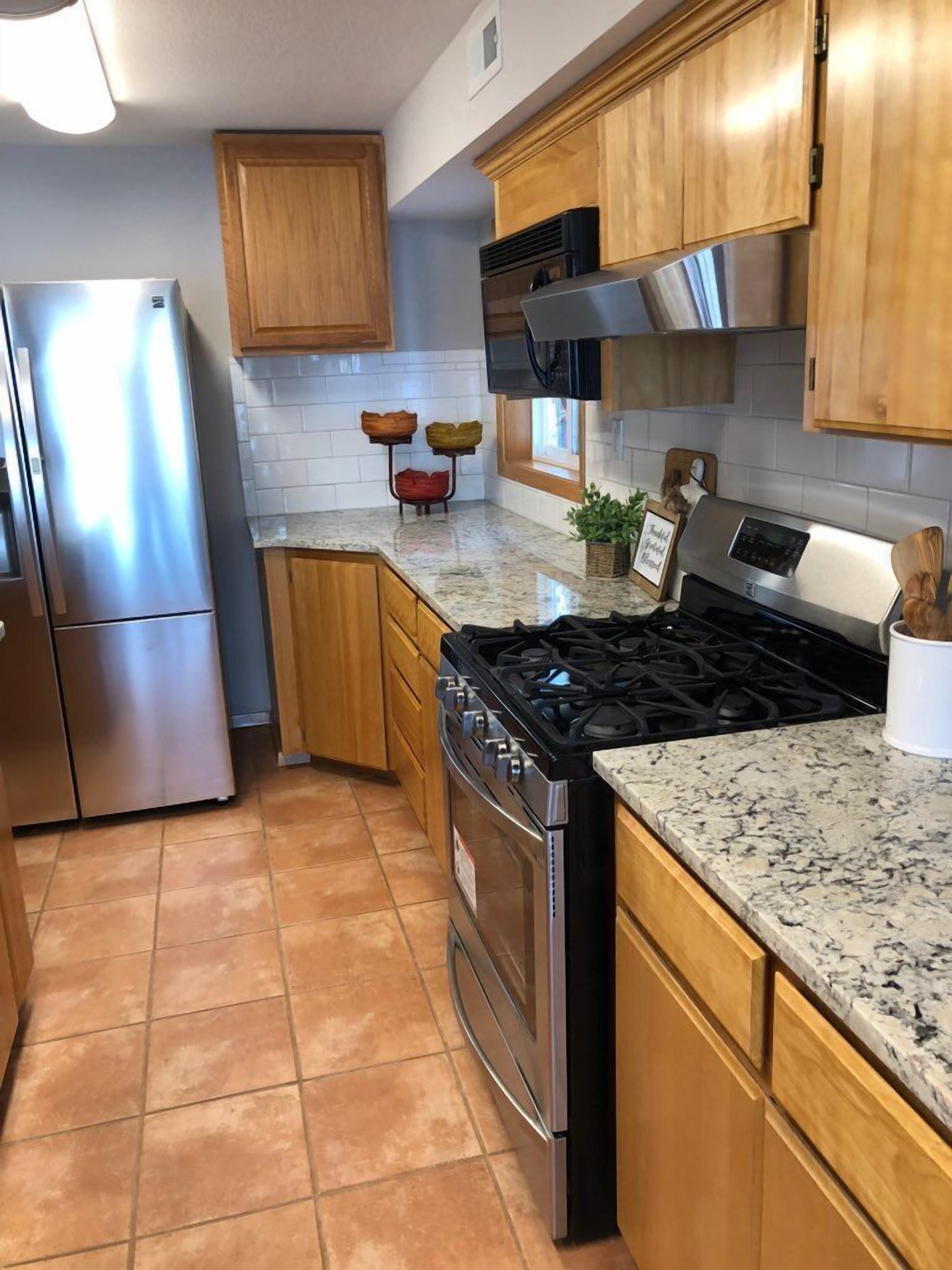 Lakeview Lodge - 5 Bedroom/5 Bath