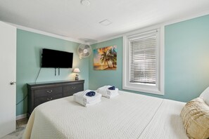 2 bedrooms, iron/ironing board, WiFi, bed sheets