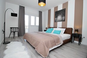 6 Schlafzimmer, Bügeleisen/Bügelbrett, WLAN, Bettwäsche
