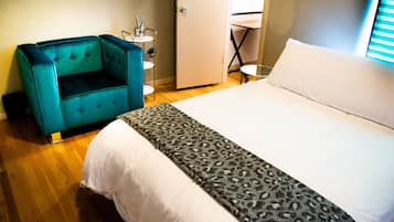 2 bedrooms, desk, iron/ironing board, free WiFi