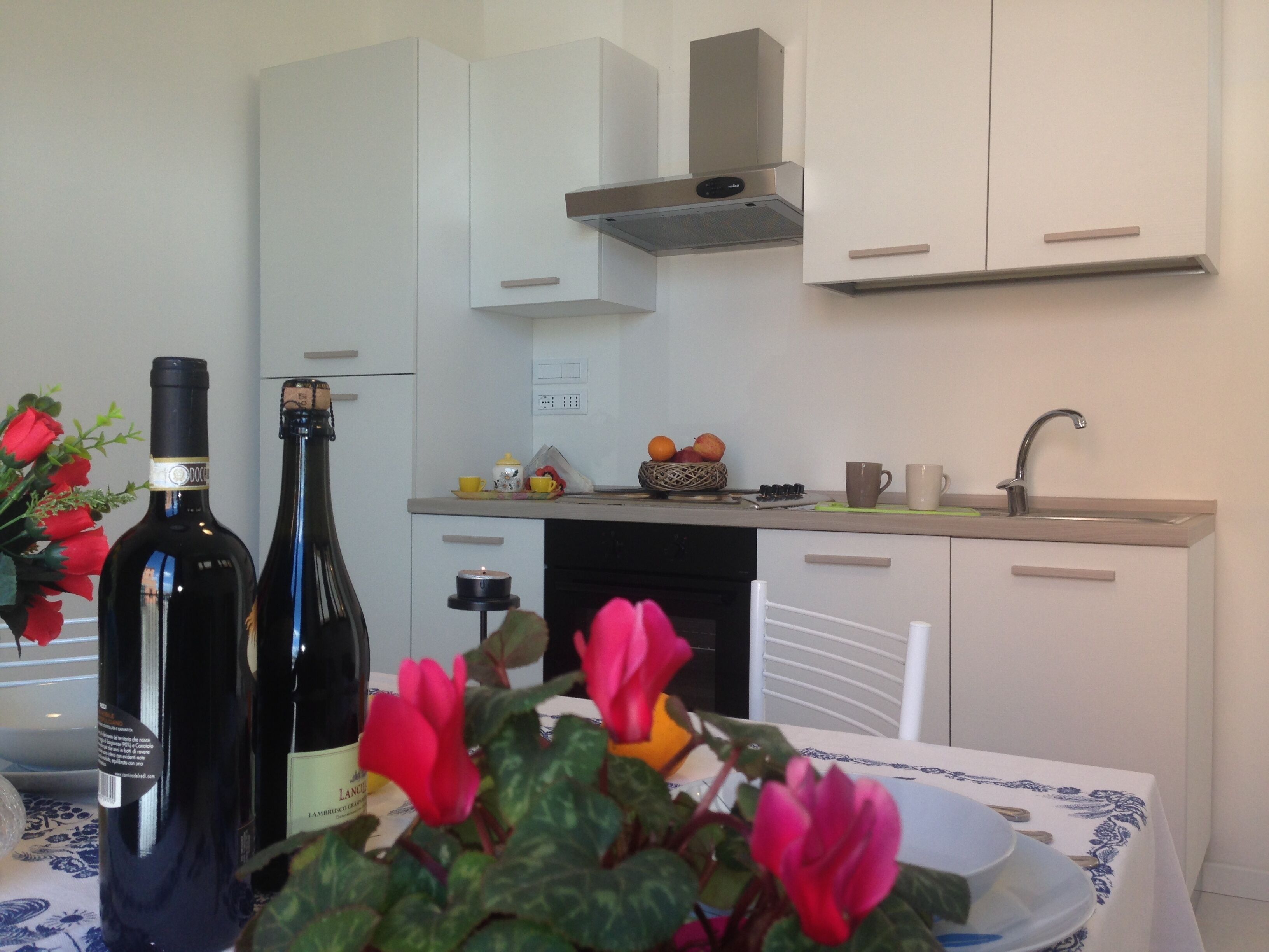 PRIVATE APARTMENT FOR 2 PEOPLE