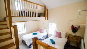 2 bedrooms, iron/ironing board, travel crib, free WiFi