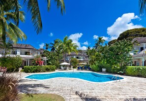 Outdoor pool - Emerald Beach 6 Cassia, St. Petro, Barbados (Lower Carlton)