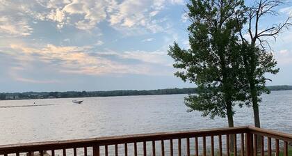 Mississippi River House