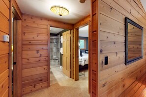 3 bedrooms, Internet, bed sheets