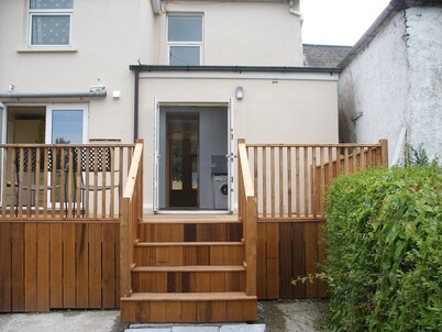 Cooraclare apartment