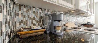 Lakeside Retreat - Tranquil Escape Minutes from Aiken, Augusta & Stable View.