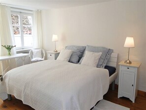 1 chambre, Wi-Fi gratuit, draps fournis