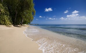 Liegestühle, Strandtücher