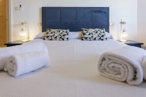 3 chambres, fer et planche Ă repasser, Wi-Fi gratuit, draps fournis