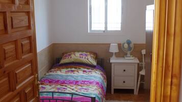 3 Schlafzimmer, Bügeleisen/Bügelbrett, kostenloses WLAN, Bettwäsche